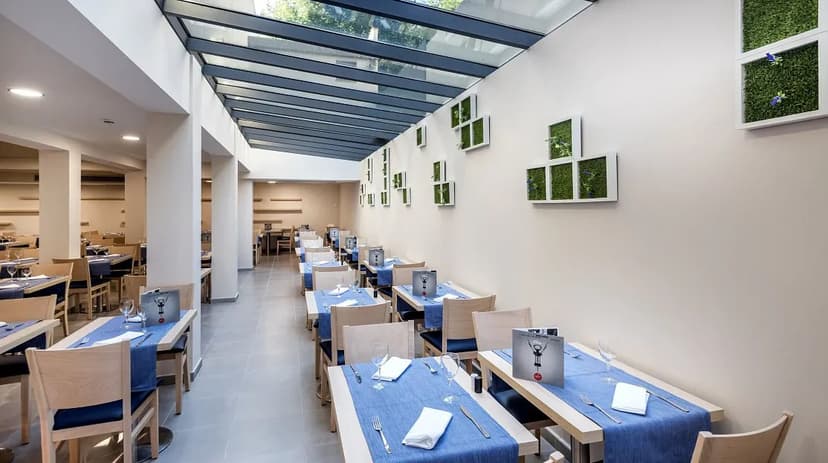 Restaurant at Hotel GHT Sa Riera