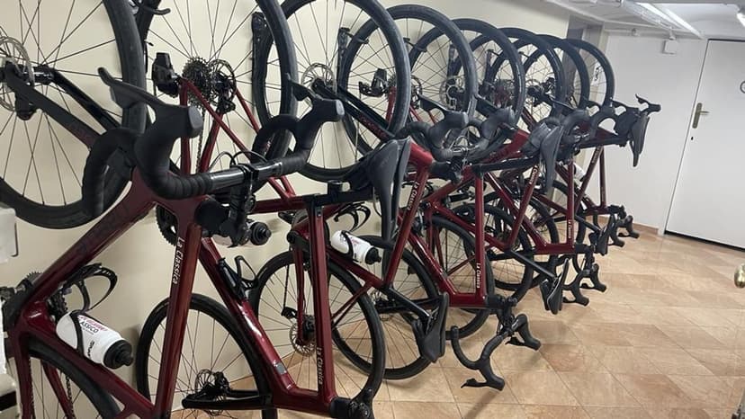 Bike parking at Hotel Spa Porto Cristo