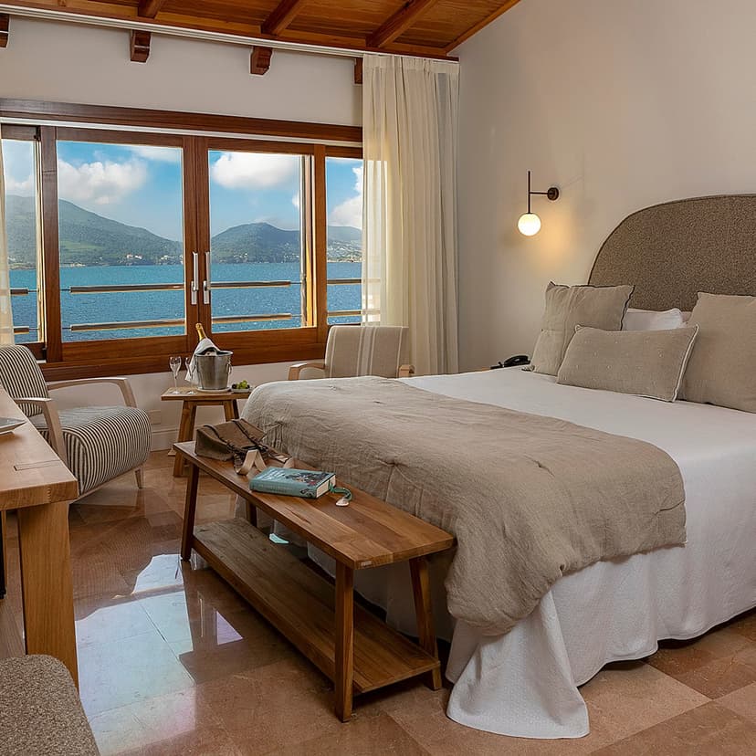 Sea-view room at Hotel Spa Porto Cristo