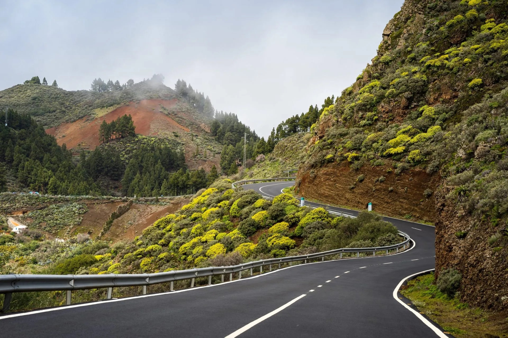 Road in the top of Gran Canaria. Caldera de los Marteles. canary Islands