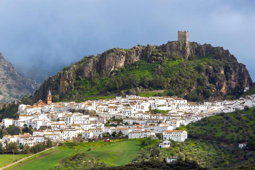 Zahara de la Sierra Castle image 1