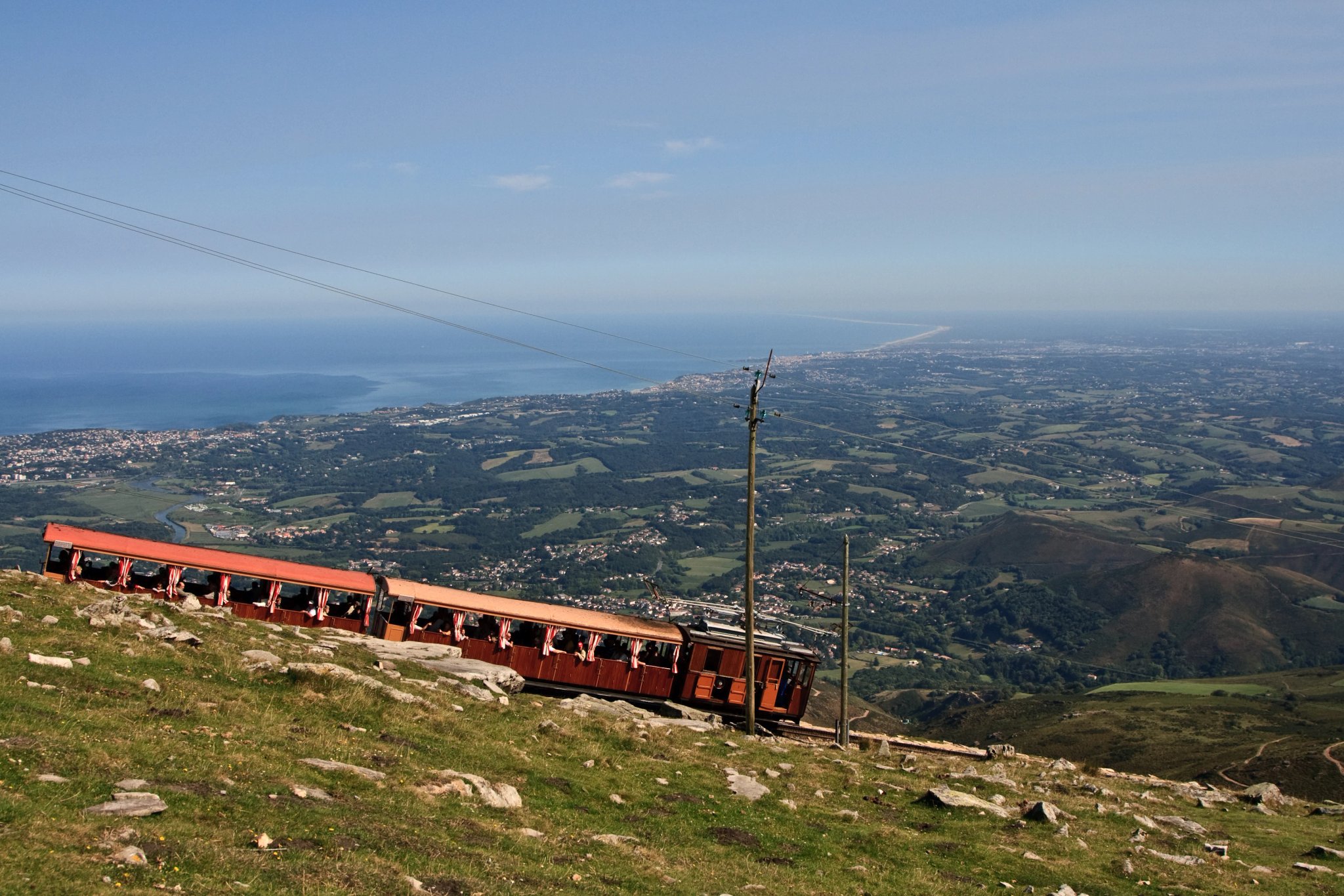 basque small train