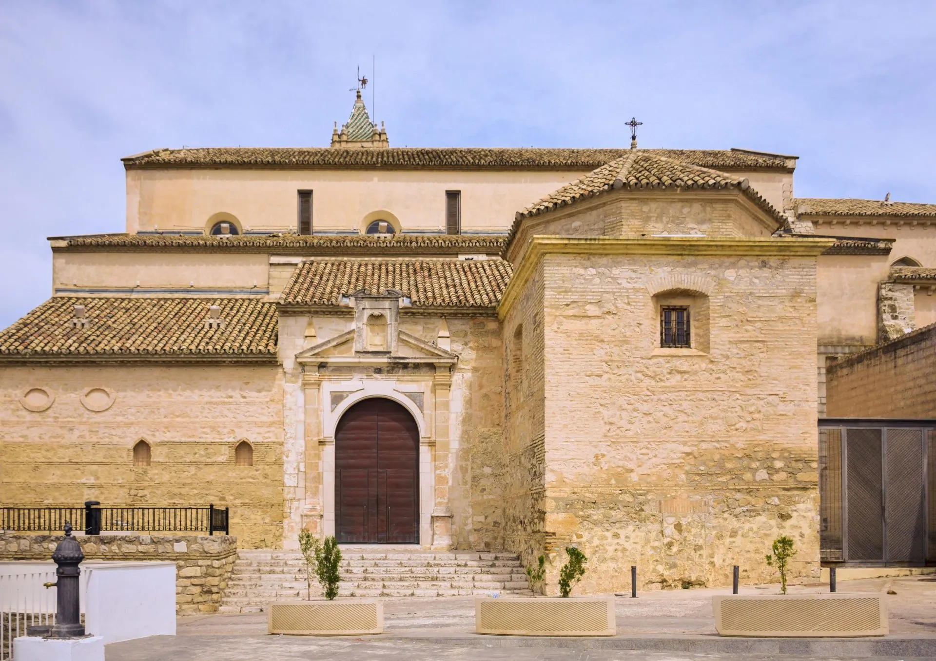 Baena, Córdoba, Turismo en Andalucía, Iglesia de Santa María la Mayor