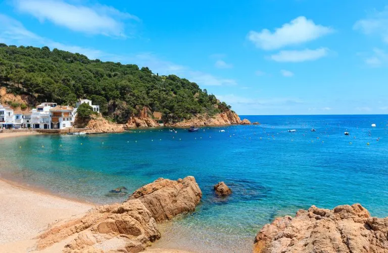 Baia di Tamariu, Costa Brava, Spagna.